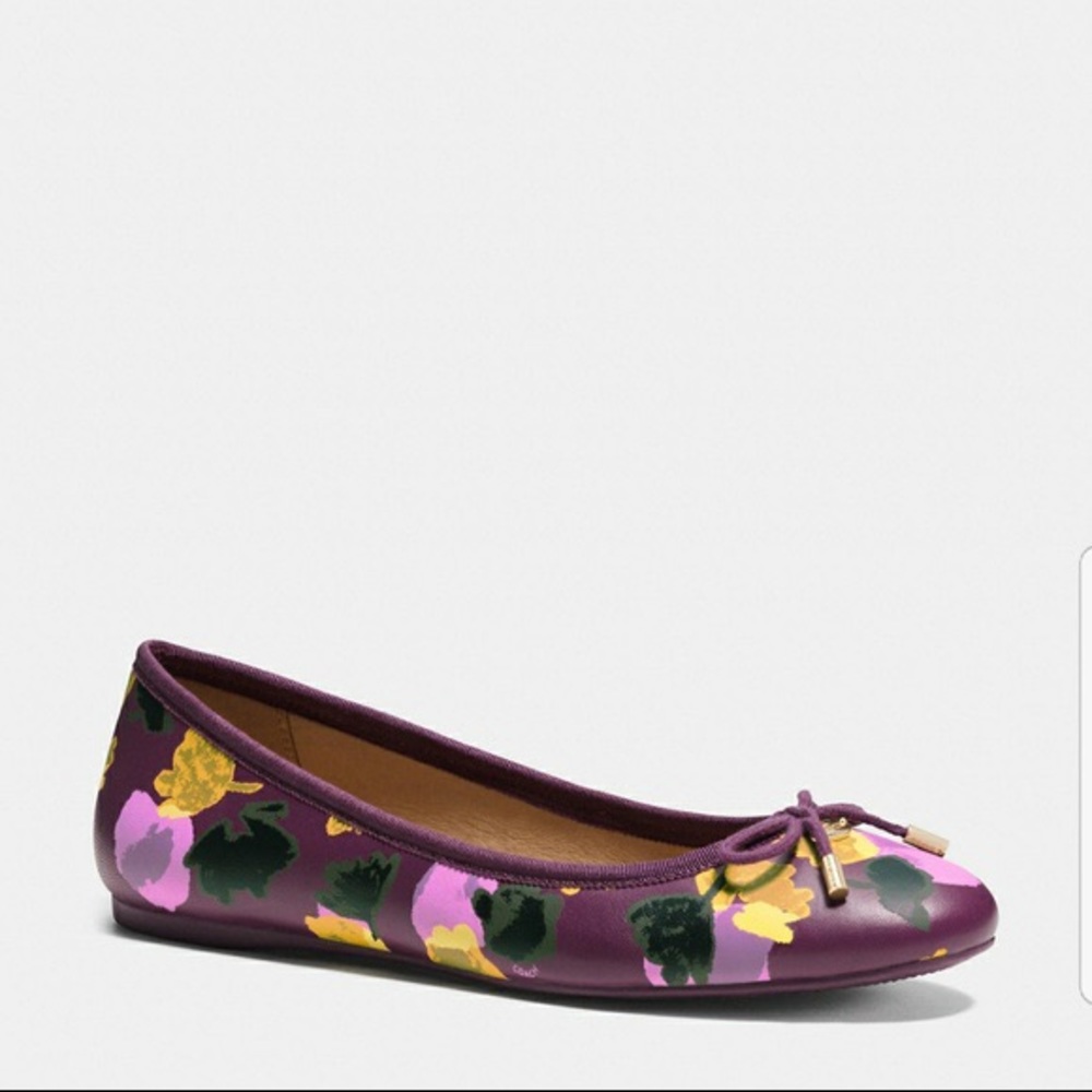 Coach Lara floral soft genuine leather Flats 6.5 Shoes purple